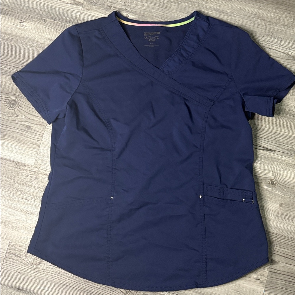 Scrubstar Women's Navy Blue Top